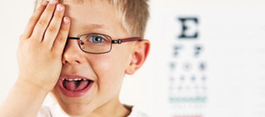 Volta às aulas: hora de visitar o oftalmologista